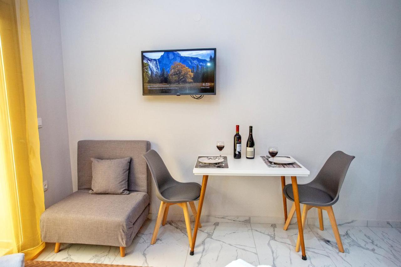 Appartement Rent House Anemos à Nea Iraklitsa Extérieur photo