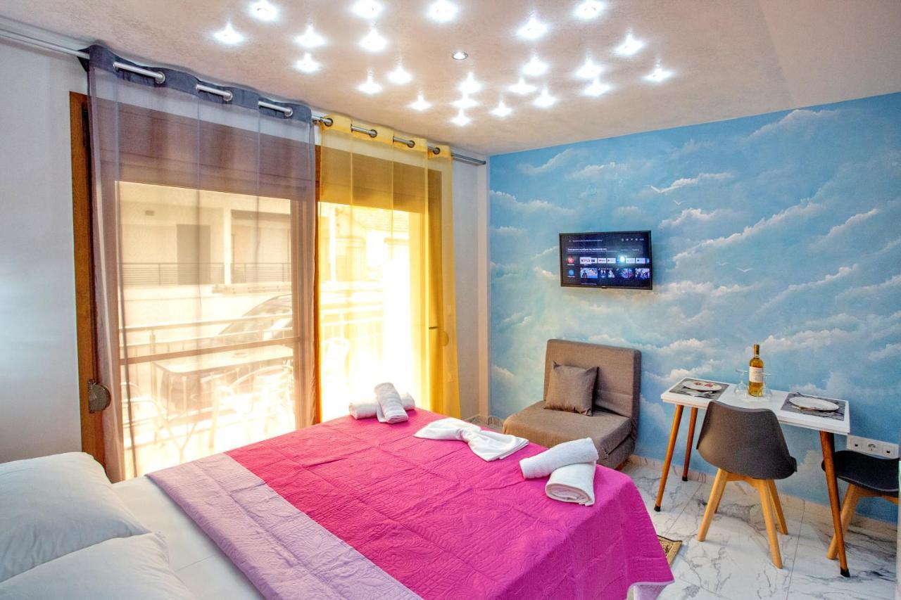 Appartement Rent House Anemos à Nea Iraklitsa Extérieur photo