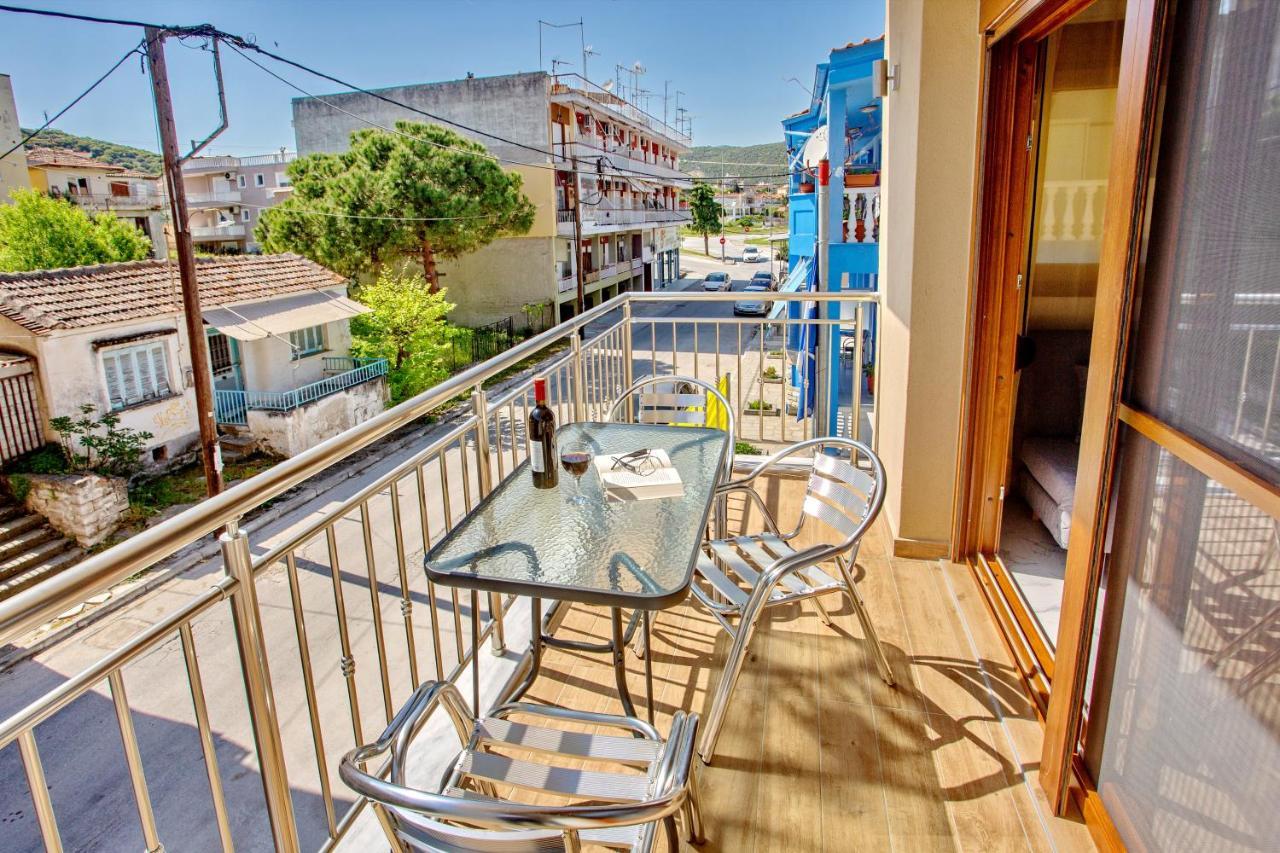 Appartement Rent House Anemos à Nea Iraklitsa Extérieur photo